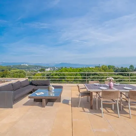 Emilia, Vue Mer, Super-cannes